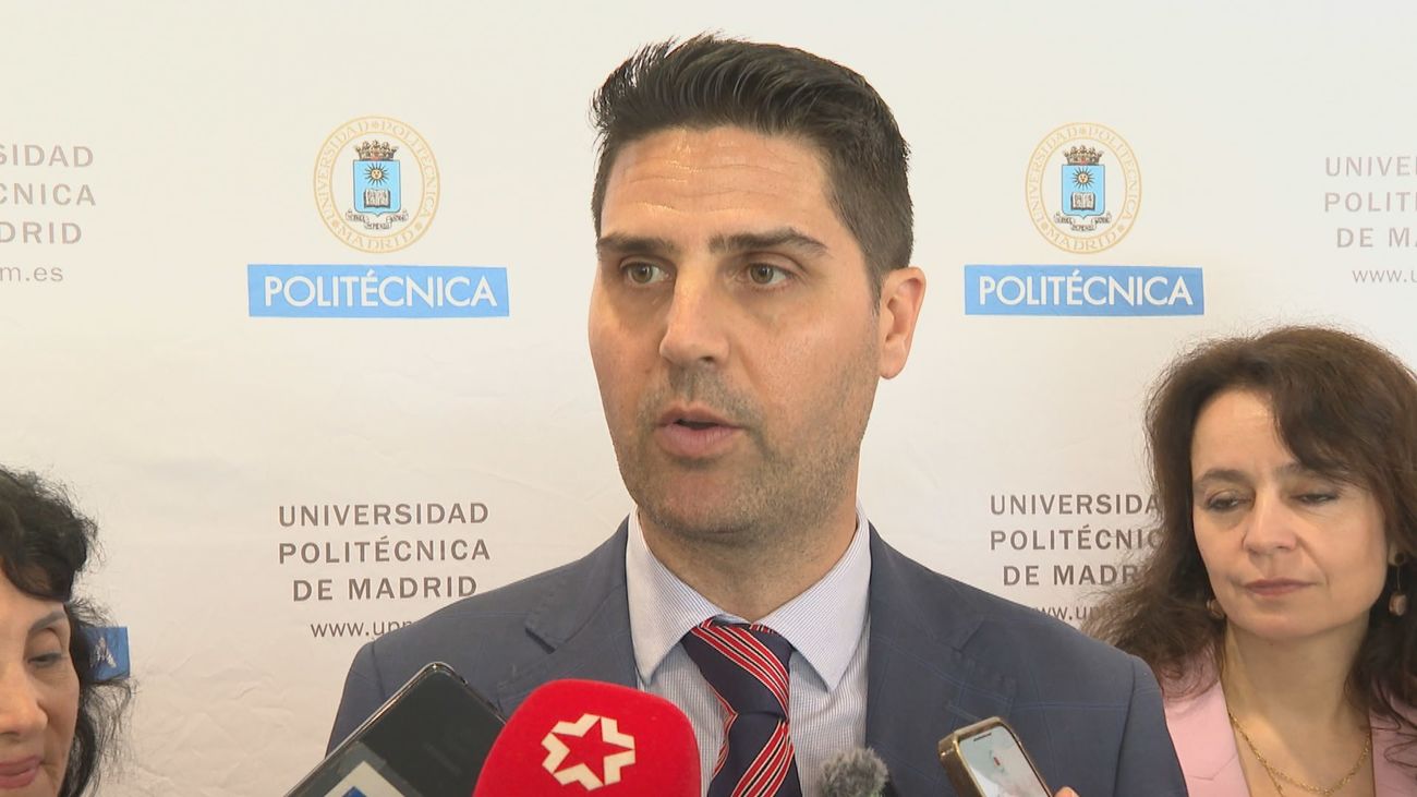 Viciana destaca la voluntad de la Comunidad de Madrid de "mantener la exigencia" en la nueva PAU