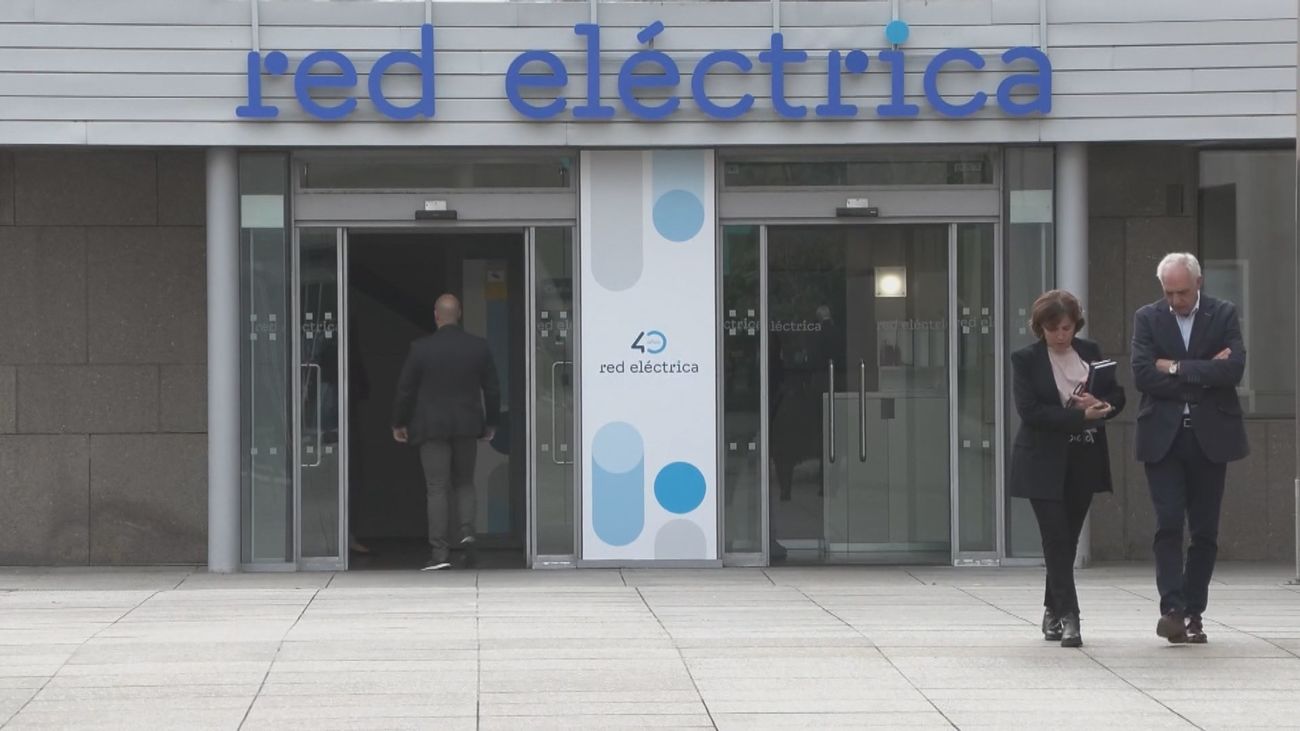 El Gobierno ofreció a las compañías eléctricas compatir la responsabilidad del apagón