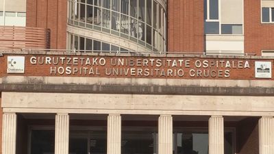 Amonestan a un médico del servicio vasco por tratar a una menor fuera de su jornada