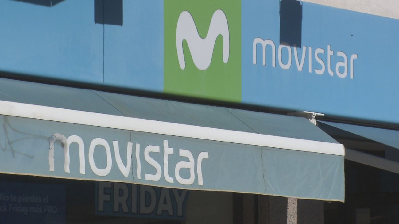 Telefónica investiga un 'hackeo' en Movistar que afecta a 22 millones de registros de clientes