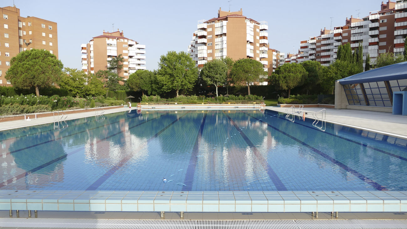 Piscina municipal de Villafontana, en Móstoles