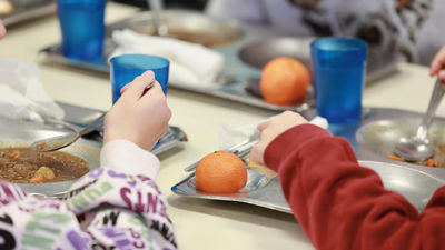 Alcobendas dedica 715.000 euros a las becas de comedor y flexibiliza los requisitos