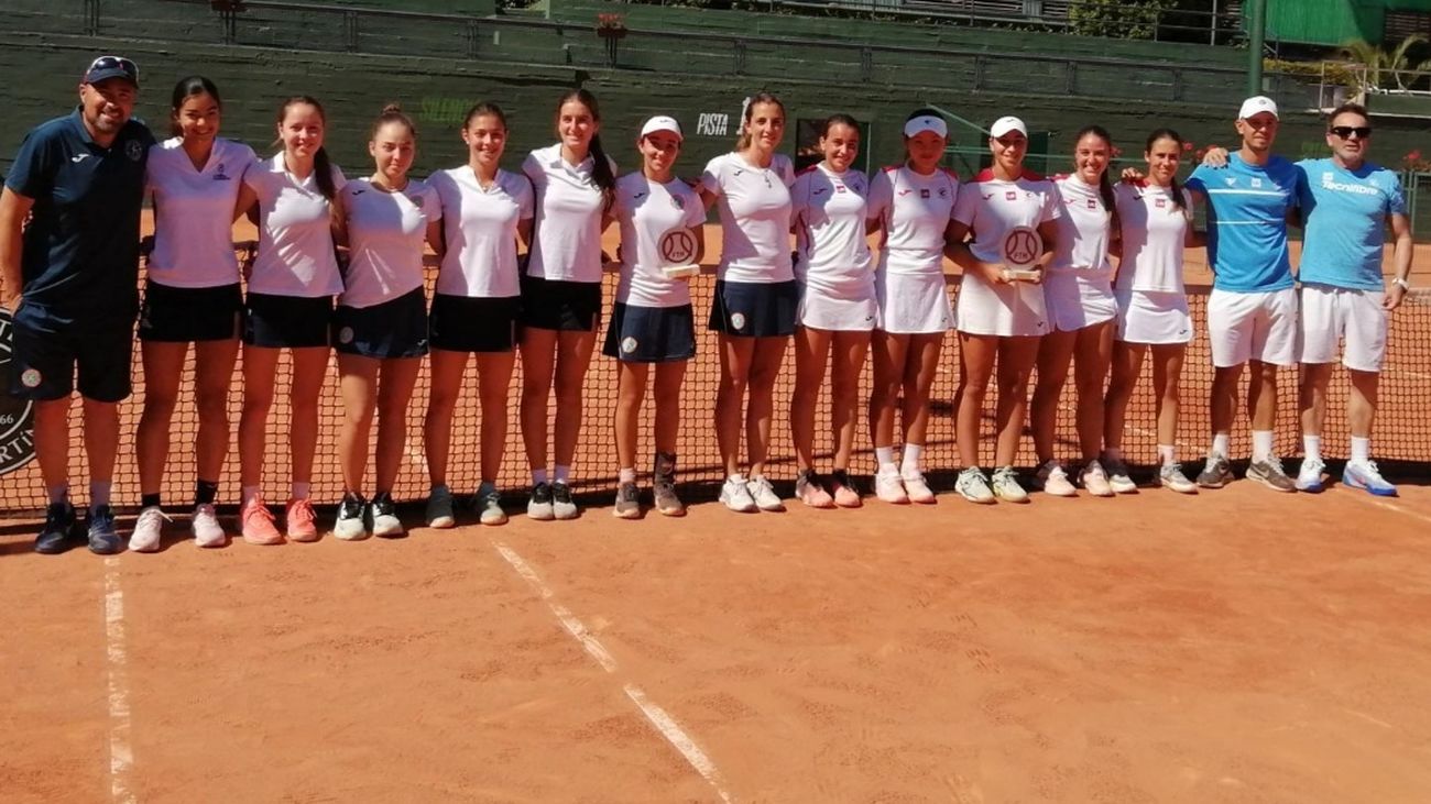 Universidad Europea Júnior Femenino de tenis