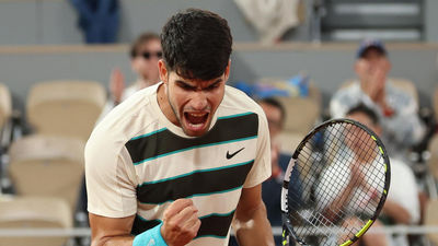 Alcaraz, a la final de Roland Garros tras la retirada de Musetti