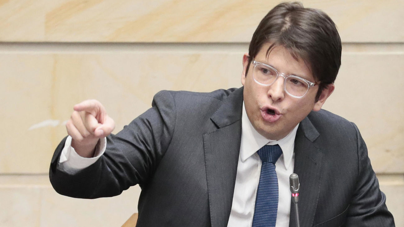 El candidato presidencial Miguel Uribe, en estado critico  tras un atentado que sacude a Colombia