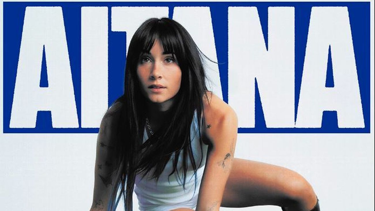 'Cuarto azul' de Aitana debuta en España como el número 1 con las mejores cifras del año
