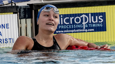 La 'madrileña' Carmen Weiler, récord de España en 100 espalda y billete para el Mundial