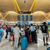 La Comunidad de Madrid pide que se invierta también en Barajas y no solo en el Prat por "sectarismo"