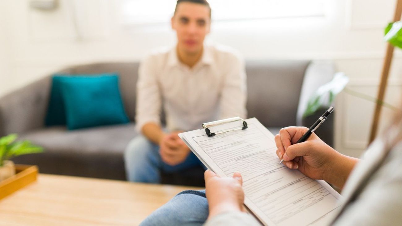 Oposiciones para psicólogos y trabajadores sociales en la Sierra Norte