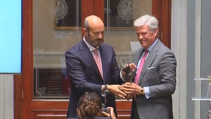 Juan Antonio Ruiz, 'Espartaco', recibe el premio a la figura de Tauromaquia