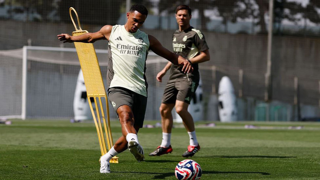 Trent, Huijsen y los internacionales, a las órdenes de Xabi Alonso