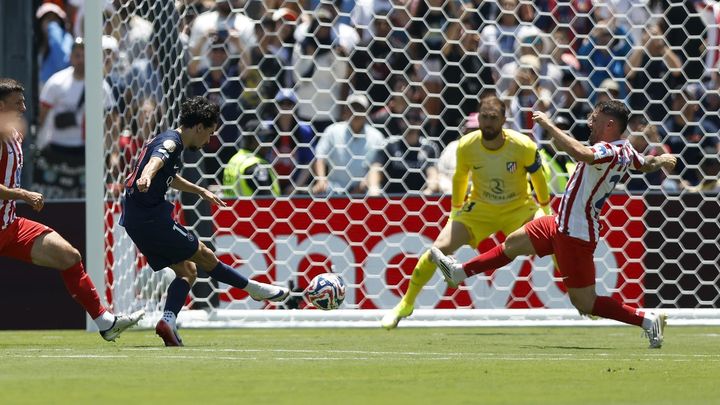 Vitinha anota el segundo gol del PSG ante el Atlético de Madrid / EFE