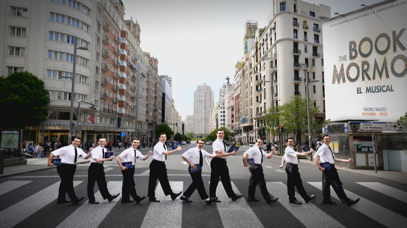 El musical 'The book of mormon' prorroga su espectáculo un año más y se muda a Gran Vía