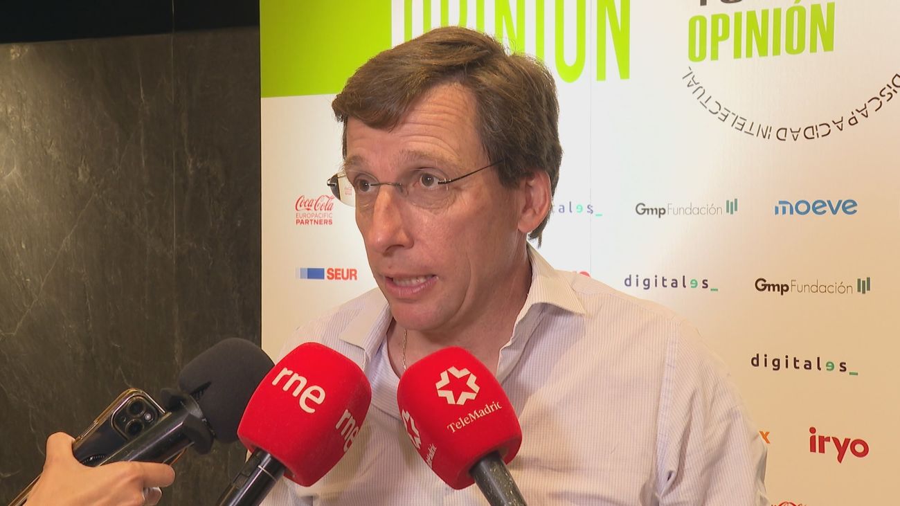 Almeida cree que Cerdán no ha dejado su acta de diputado para "evitar que haya más pruebas" contra él