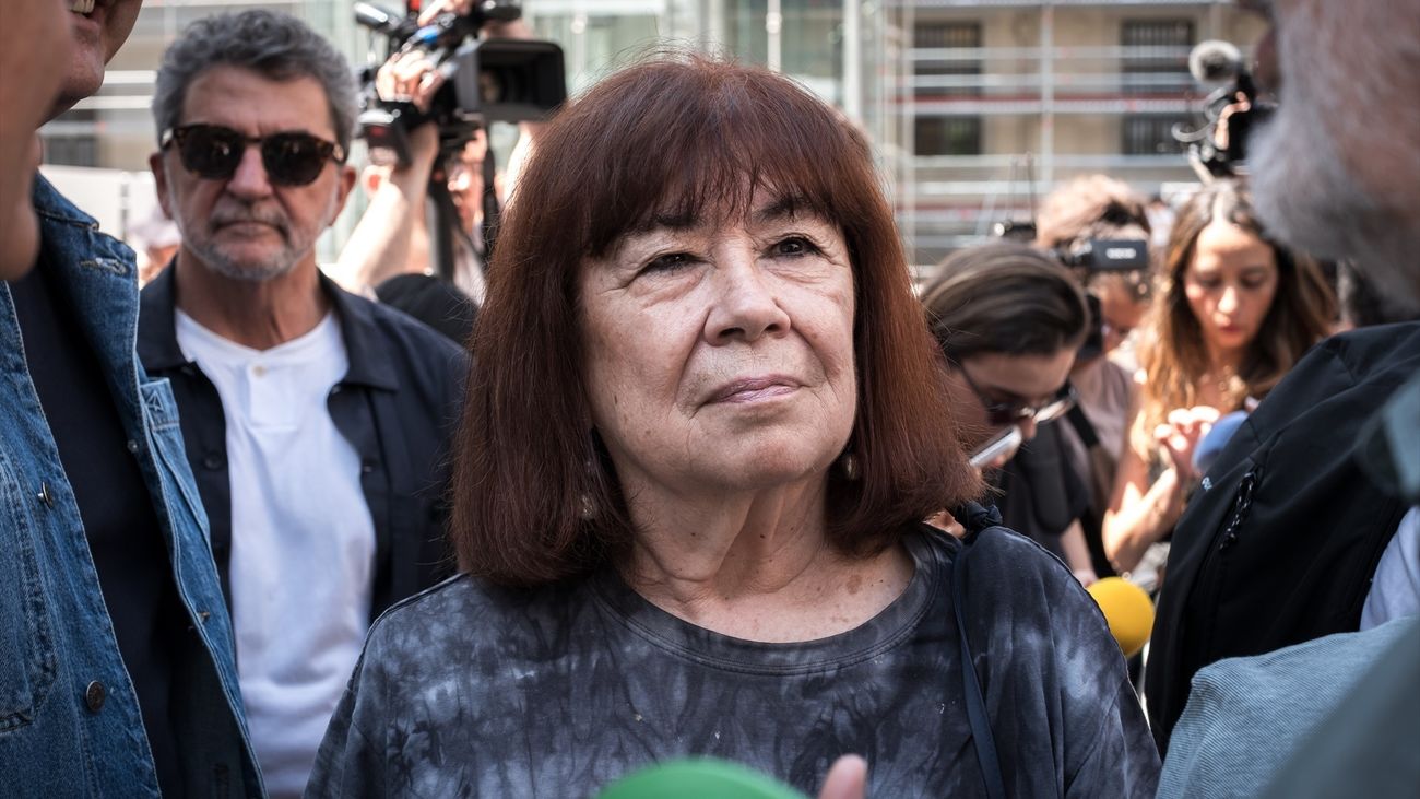 Sánchez deja la Secretaría de Organización del PSOE en manos de Narbona, la gerente del partido y dos diputados