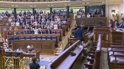 Los partidos, salvo PP y Vox, eligen a los diputados que sancionarán a periodistas en el Congreso