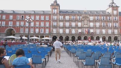La Plaza Mayor de Madrid celebra el X aniversario de la proclamación del Rey Felipe VI