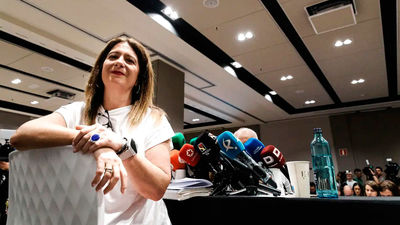 La Fiscalía pide a la UCO analizar el 'pendrive' de Leire Díez para comprobar si hay indicios de delito