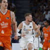 89-75. El Real Madrid se adelanta en la final de la Liga ACB frente a Valencia Basket
