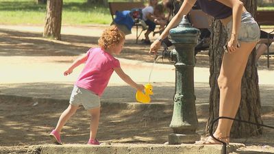 Los parques de Madrid cerrarán este sábado a partir de las tres de la tarde por el calor