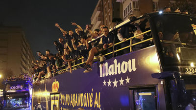 3-1. El Oviedo regresa a Primera División 24 años después tras ganar al Mirandés