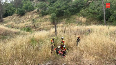 Herido grave un ciclista que cayó por un terraplén de 20 metros de desnivel en Valdilecha