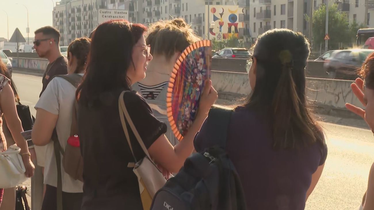 Piden más marquesinas en el intercambiador de Cuatro Vientos por las elevadas temperaturas