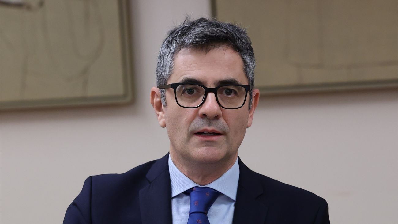 El juez Peinado propone al Supremo investigar a Bolaños por malversación y falso testimonio