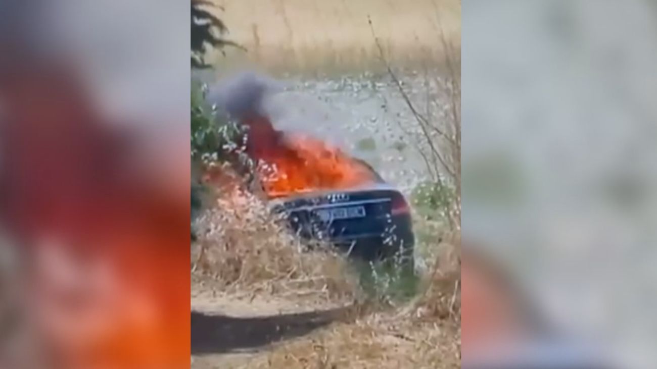 Aparece calcinado el coche utilizado para el atraco de la joyería en Parquesur