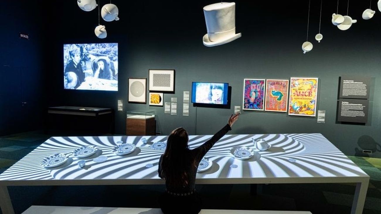 CaixaForum Madrid celebra el verano con circo, jazz y danza bajo las estrellas