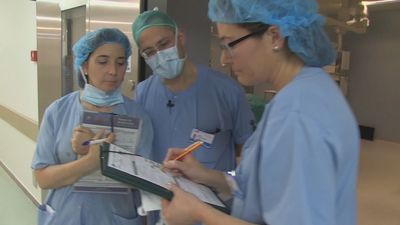 La Sanidad se resiente por la falta de planificación: escasez de enfermeras y fuga al extranjero