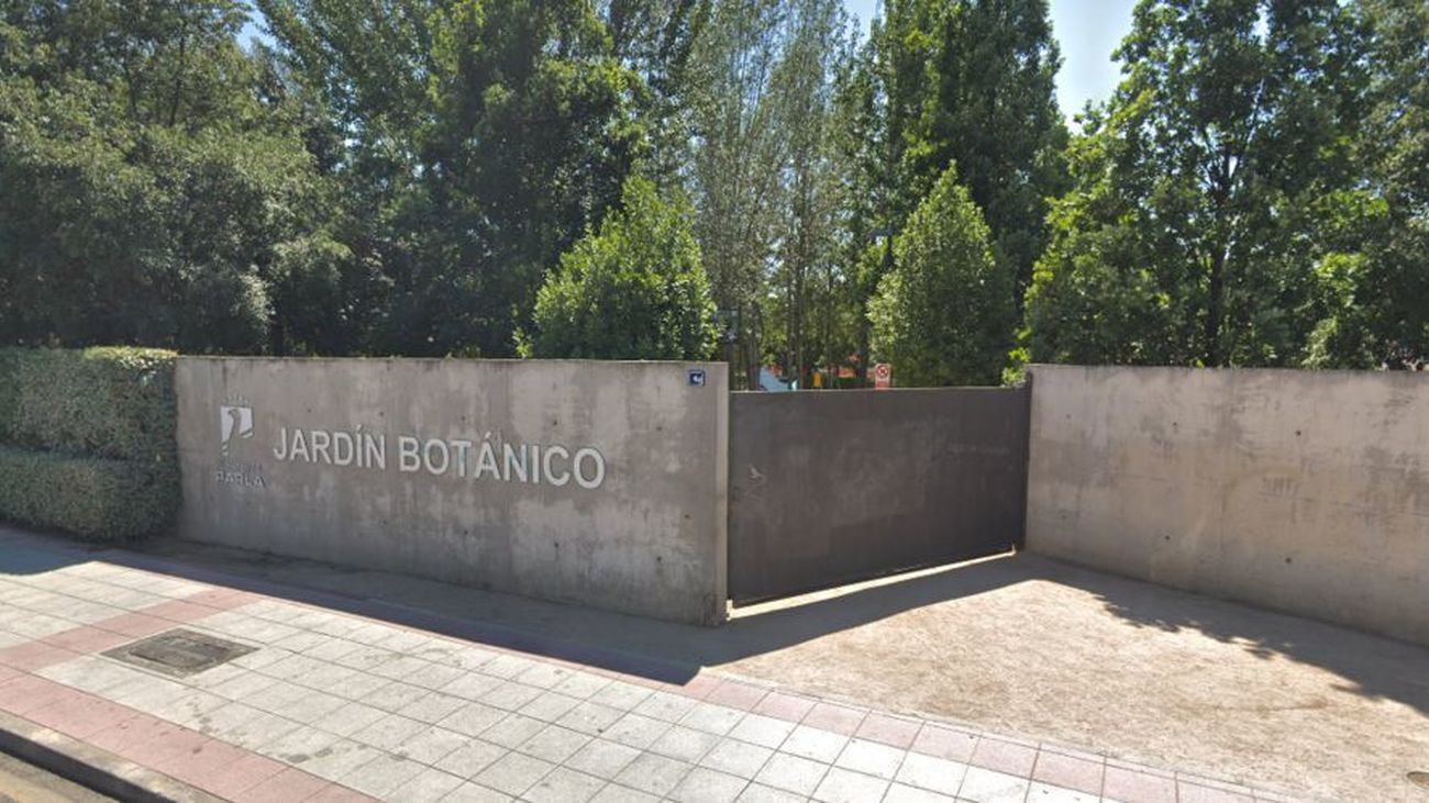 Entrada al Jardín Botánico y Museo de Bonsáis de Parla