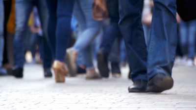 ¿Cómo parar en un mundo que no se detiene? Una charla con el psiquiatra Javier García Campayo