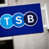 El Santander compra TSB al Sabadell por 3.400 millones de euros