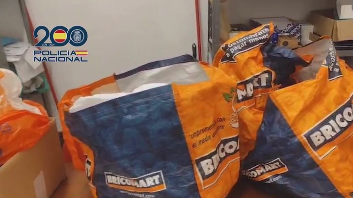 Blanqueantes de construcción utilizados para adulterar la carne / Policía Nacional