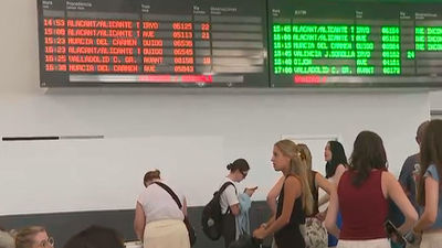 Interrumpidos los trenes de alta velocidad entre Madrid y Barcelona por un incendio en la zona de Lleida