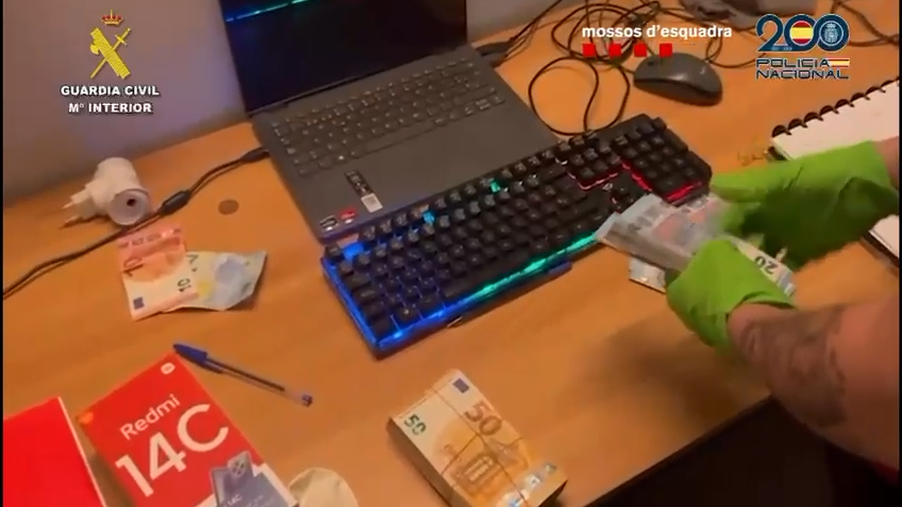 Desmantelada una red criminal de call centers que estafó 10 millones de euros a cientos de víctimas en toda España