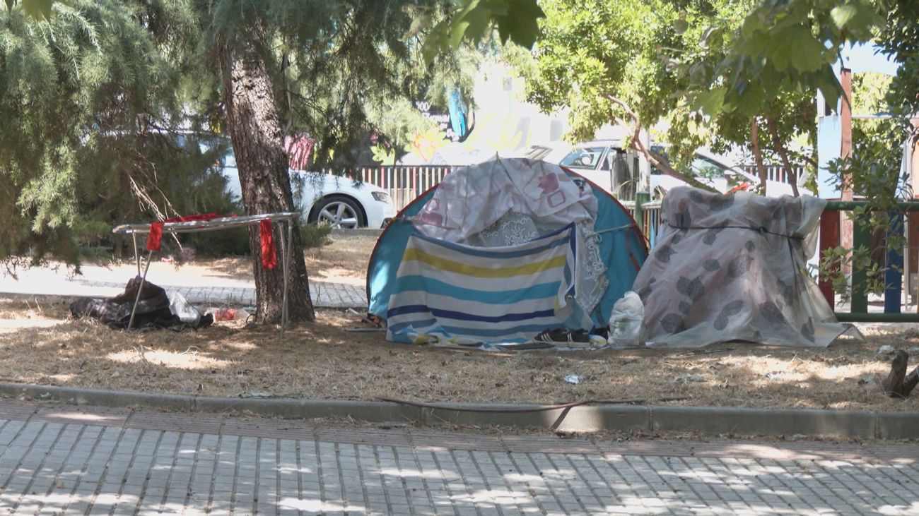 Los vecinos de Carabanchel denuncian la dejadez del parque Fernando Mompradé