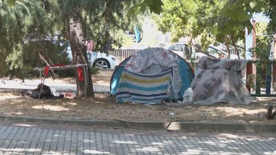 Los vecinos de Carabanchel denuncian la dejadez del parque Fernando Mompradé