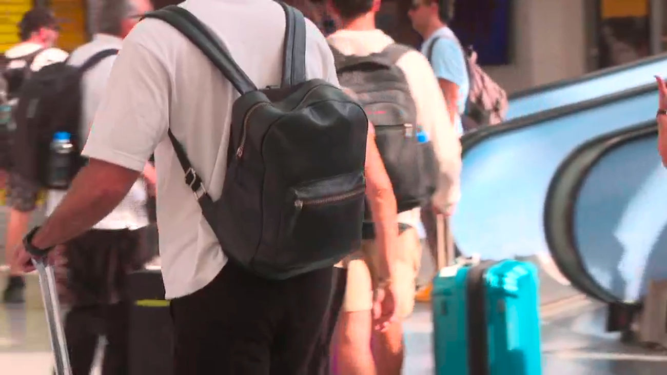 Consejos clave de la Policía Nacional: qué hacer (y qué no) para tener unas vacaciones seguras