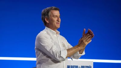 Feijóo, reelegido presidente del PP con el 99,24% de los votos