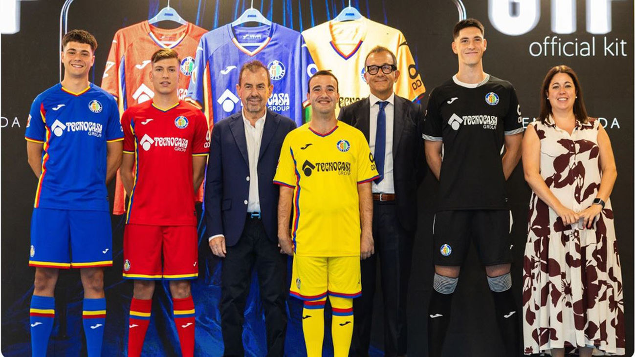 El Getafe recuerda su debut europeo en 2007 en su nueva camiseta