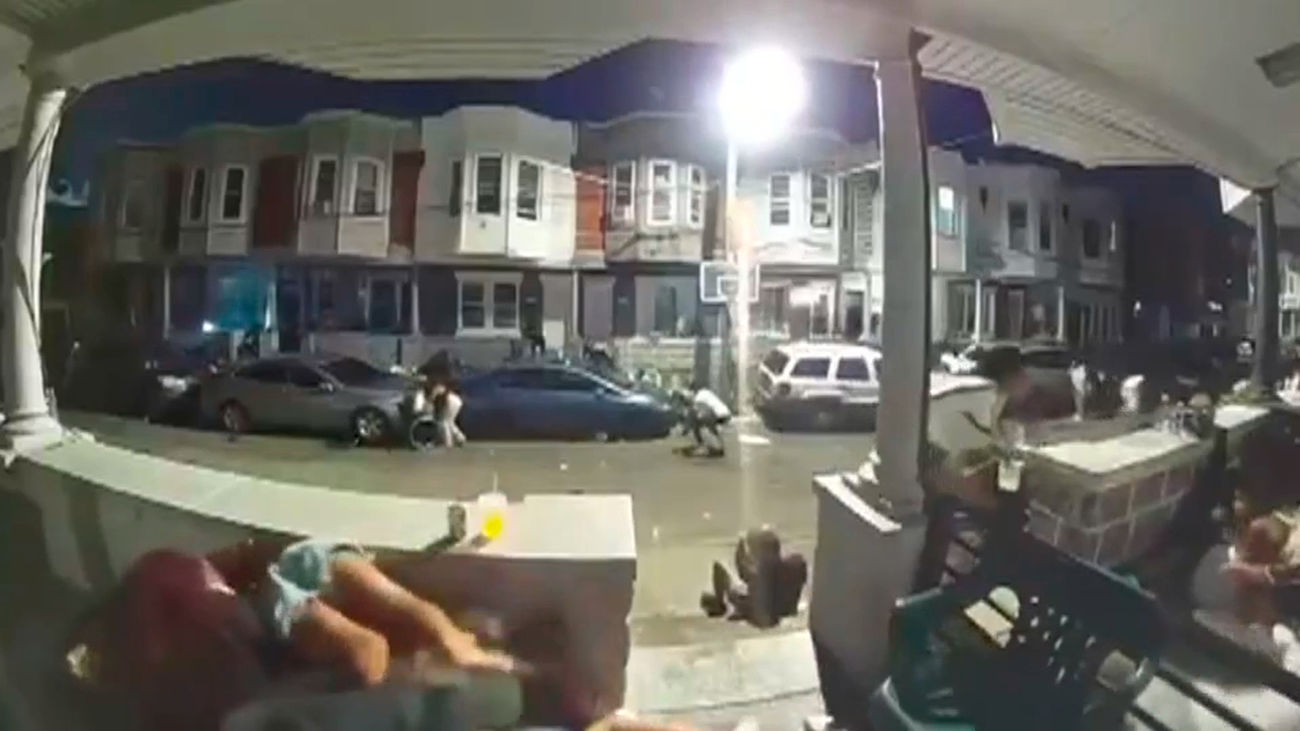 Un tiroteo en Filadelfia deja tres muertos y diez heridos