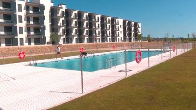 La Comunidad entrega 354 nuevos pisos del Plan Vive en Tres Cantos  con "precio asequible"