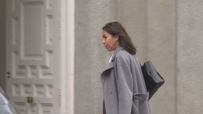 El juez investiga si Pardo de Vera incurrió en hasta cinco delitos por contratos irregulares