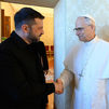 León XIV recibe a Zelensky y le ofrece el Vaticano para las negociaciones entre Rusia y Ucrania