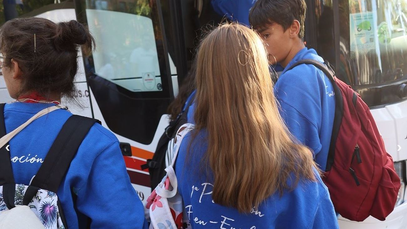 Cerca de 700 jóvenes de Fuenlabrada podrán estudiar en el extranjero gracias al programa 'Fuen English'