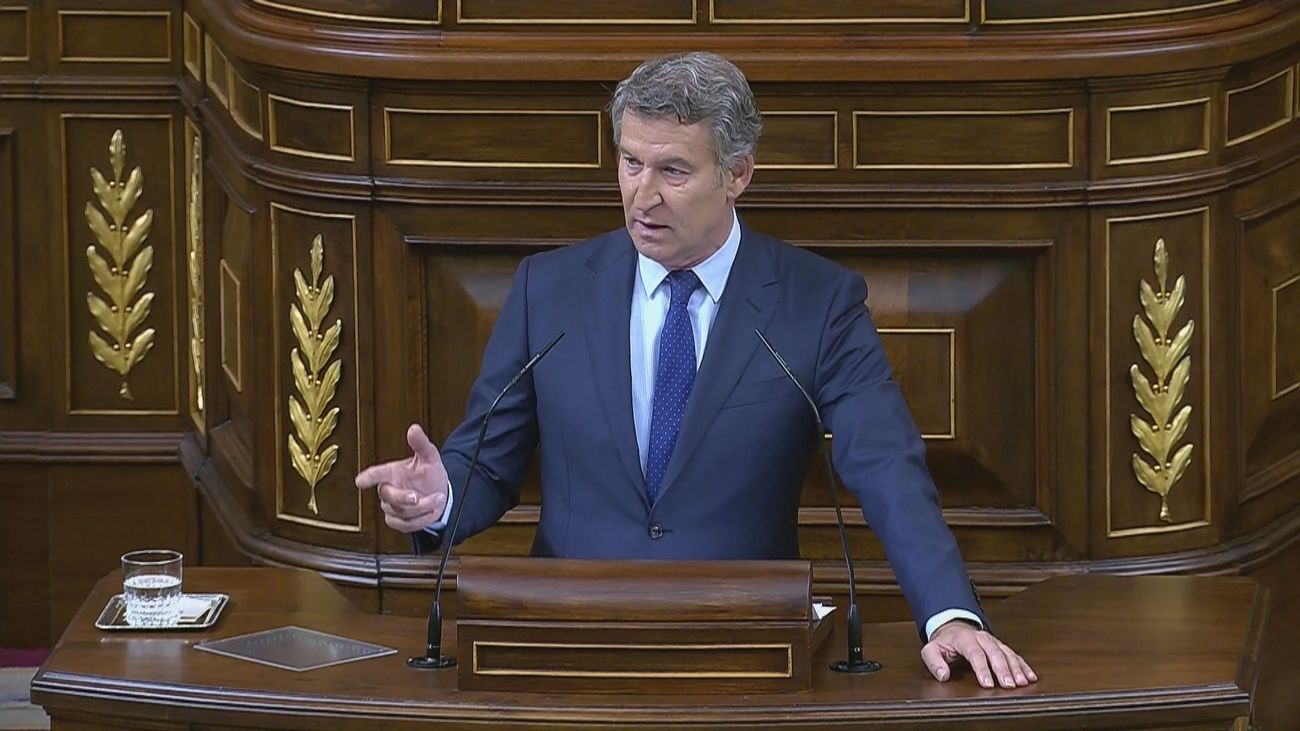 Feijóo acusa a Sánchez de haberse beneficiado "a título lucrativo" del negocio de la prostitución