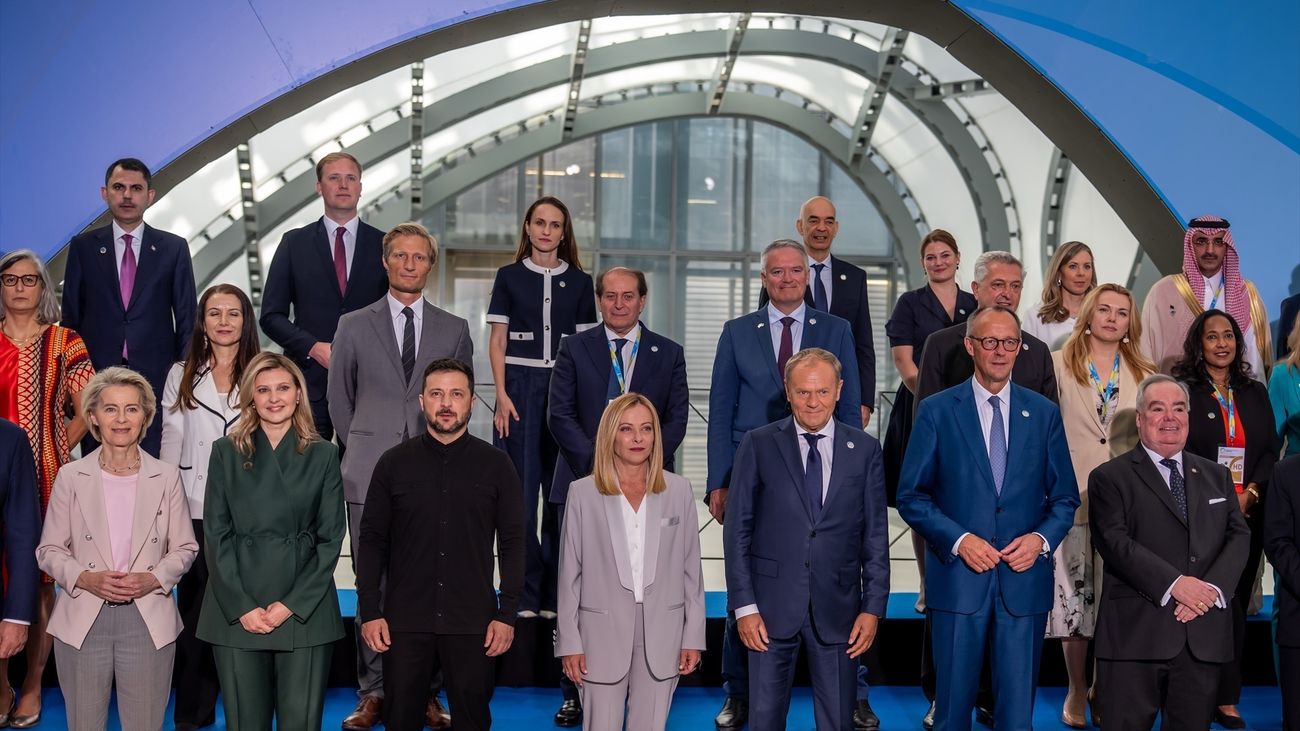 Rusia vuelve a bombardear Kiev durante la cumbre para la reconstrucción de Ucrania: "Está aumentando la violencia"