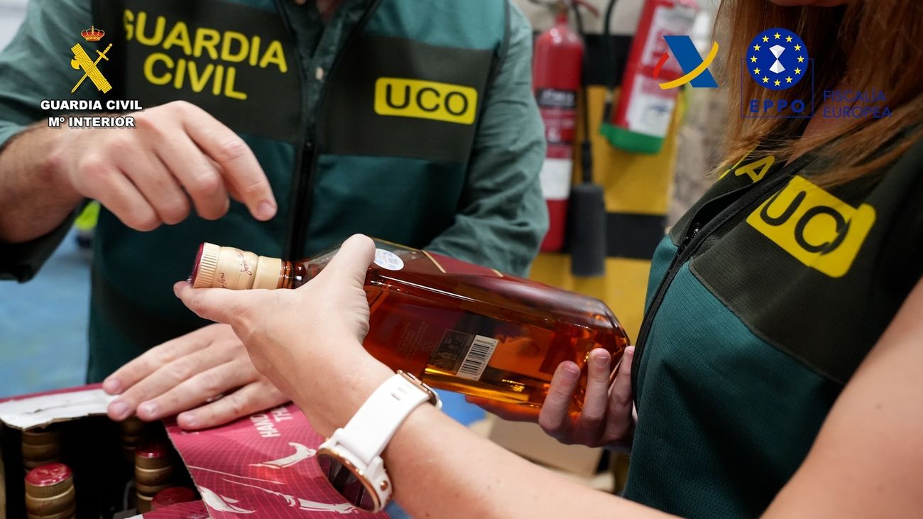 Desarticulada una organización que defraudó 69 millones de euros con bebidas alcohólicas